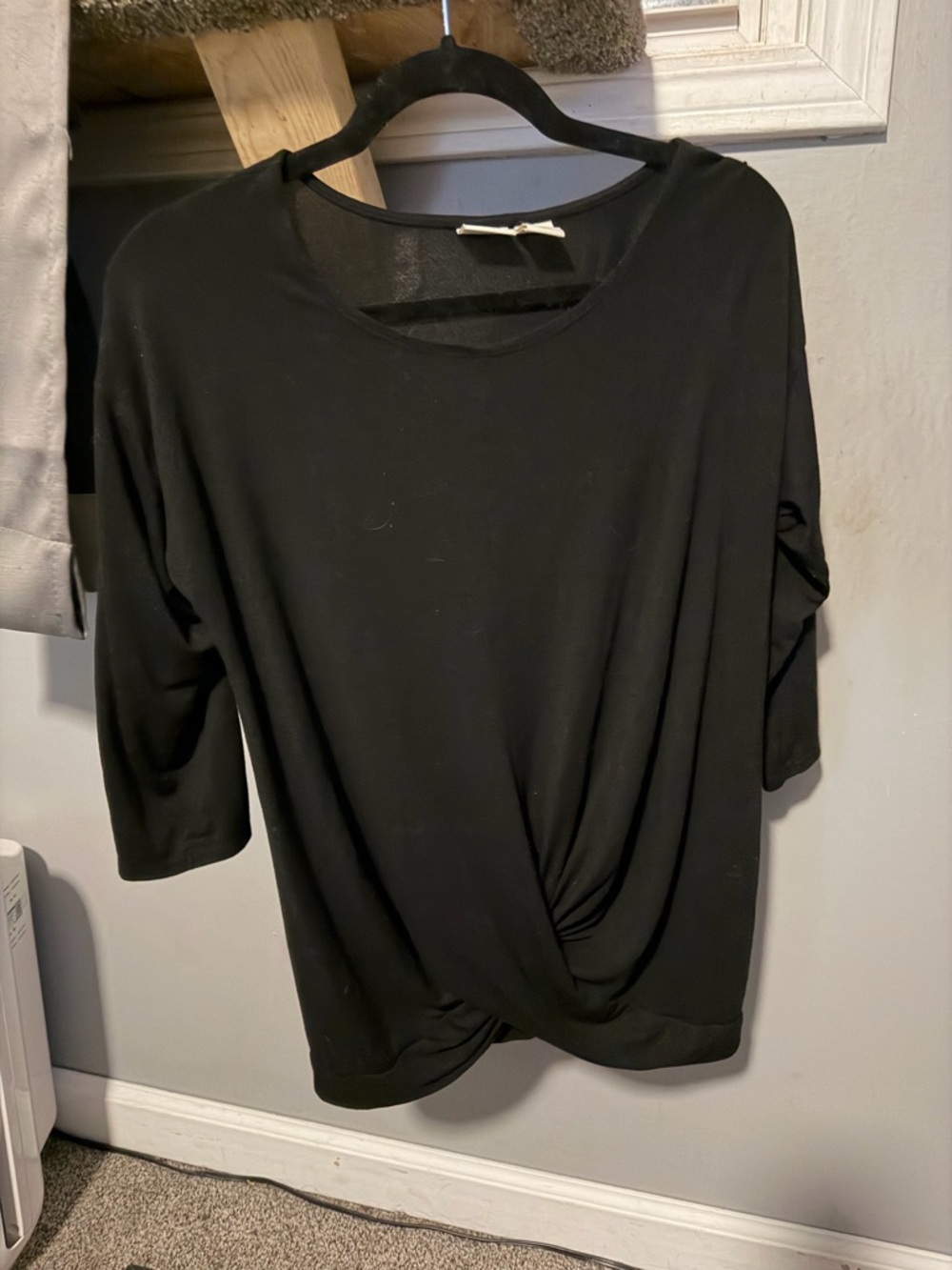 St. Tropez Black Twist-Hem 3/4 Sleeve Tunic